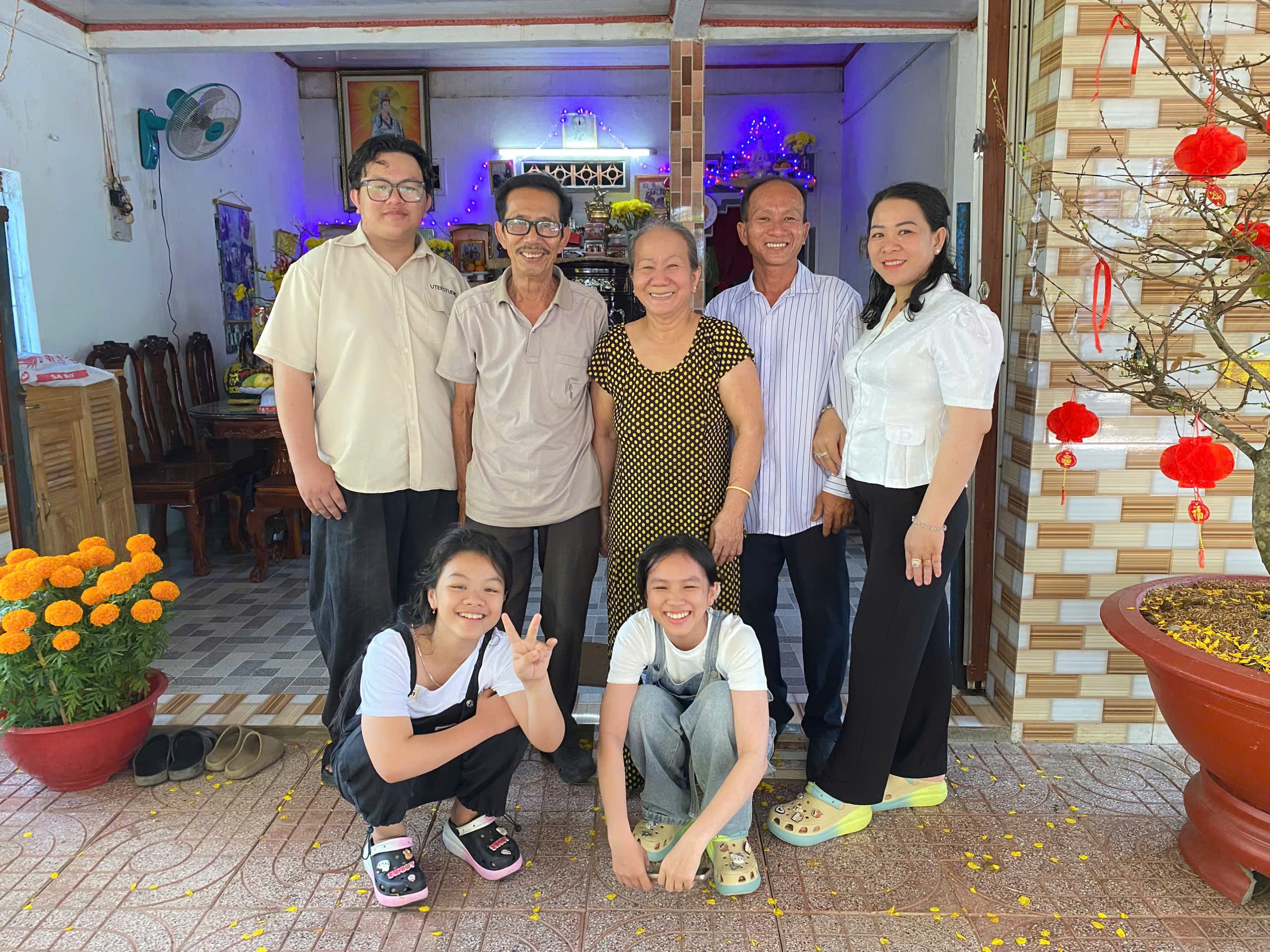 Chúc Tết nhà nội